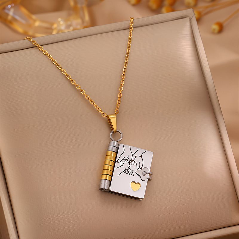 “Historia de Amor” Collar personalizado + box de regalo