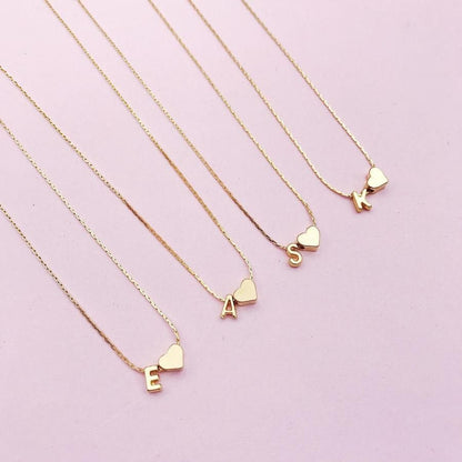 "Love Tag" Collar con Inicial + Box de Regalo