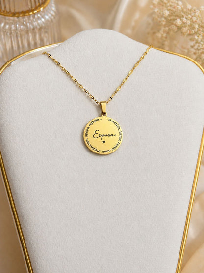 Collar Grabado "Feliz día Mamá"